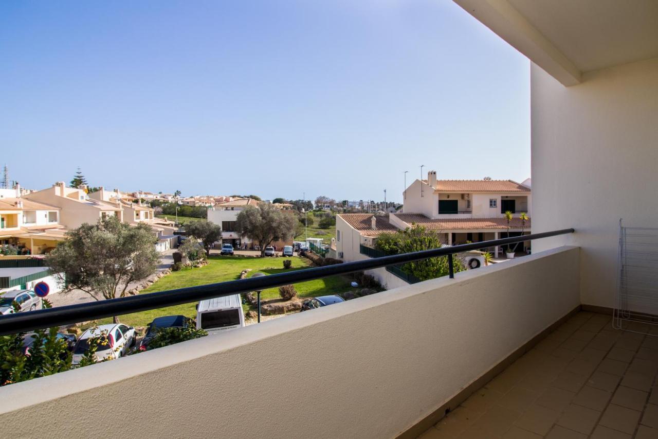 Family Apartment - Pool And Garden & Playground & Beach & אלבופיירה מראה חיצוני תמונה
