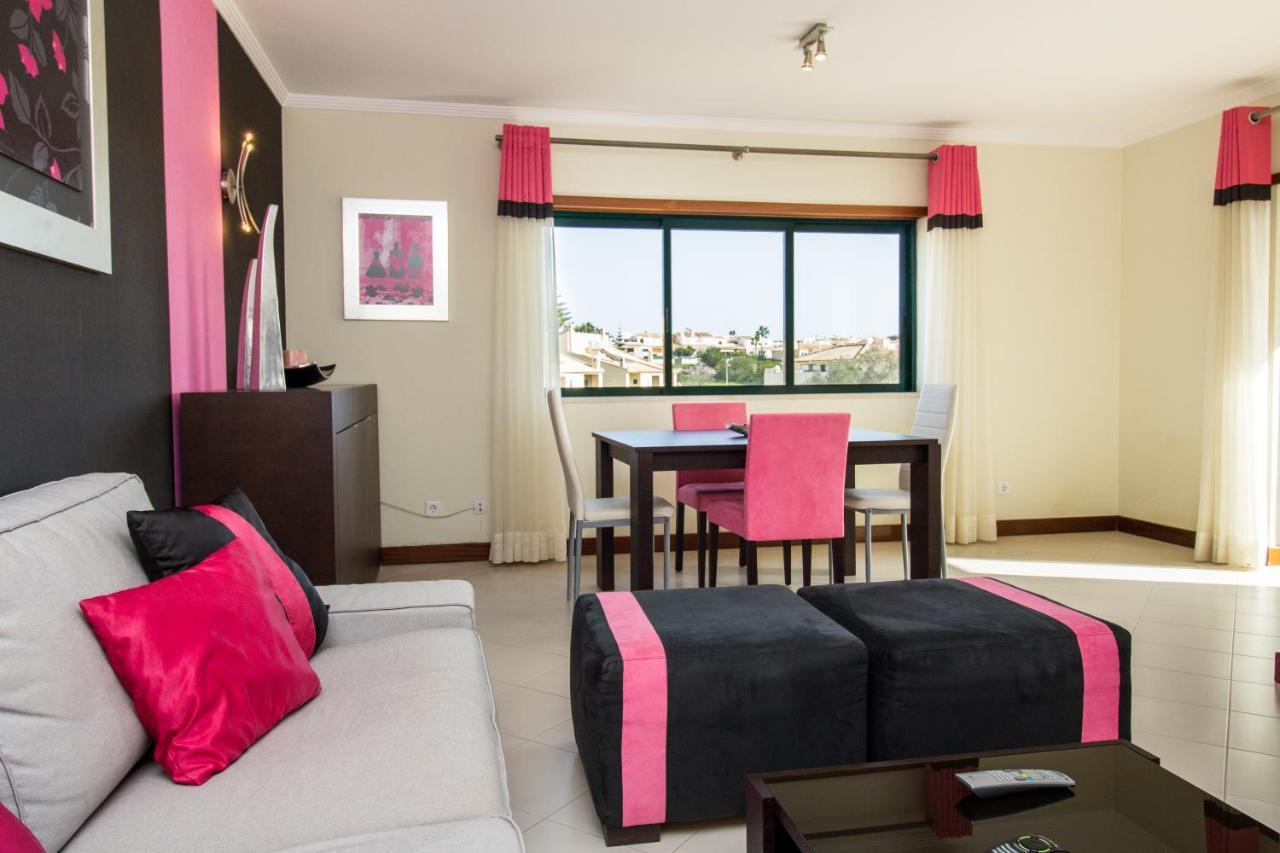Family Apartment - Pool And Garden & Playground & Beach & אלבופיירה מראה חיצוני תמונה