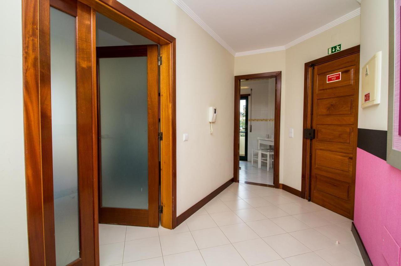 Family Apartment - Pool And Garden & Playground & Beach & אלבופיירה מראה חיצוני תמונה