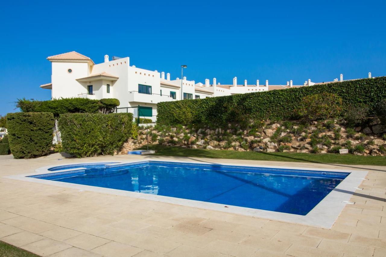 Family Apartment - Pool And Garden & Playground & Beach & אלבופיירה מראה חיצוני תמונה